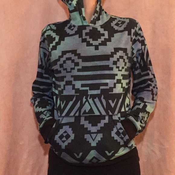 Pattern Hoodie - Picture 1 of 2
